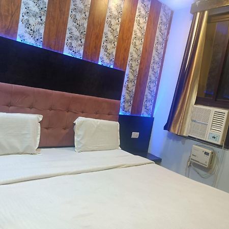 Hotel Park Avenue Lucknow Exterior foto