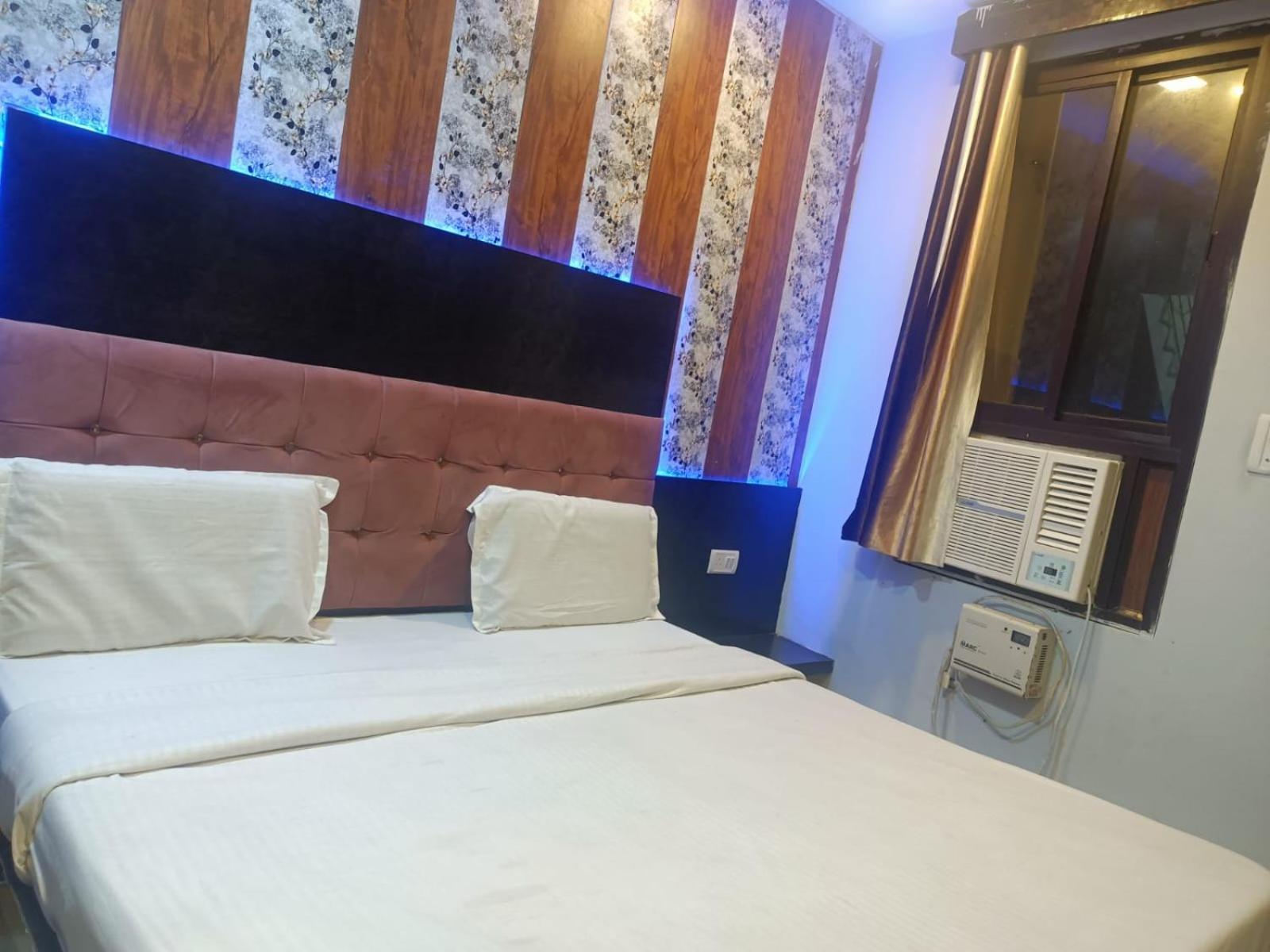 Hotel Park Avenue Lucknow Exterior foto