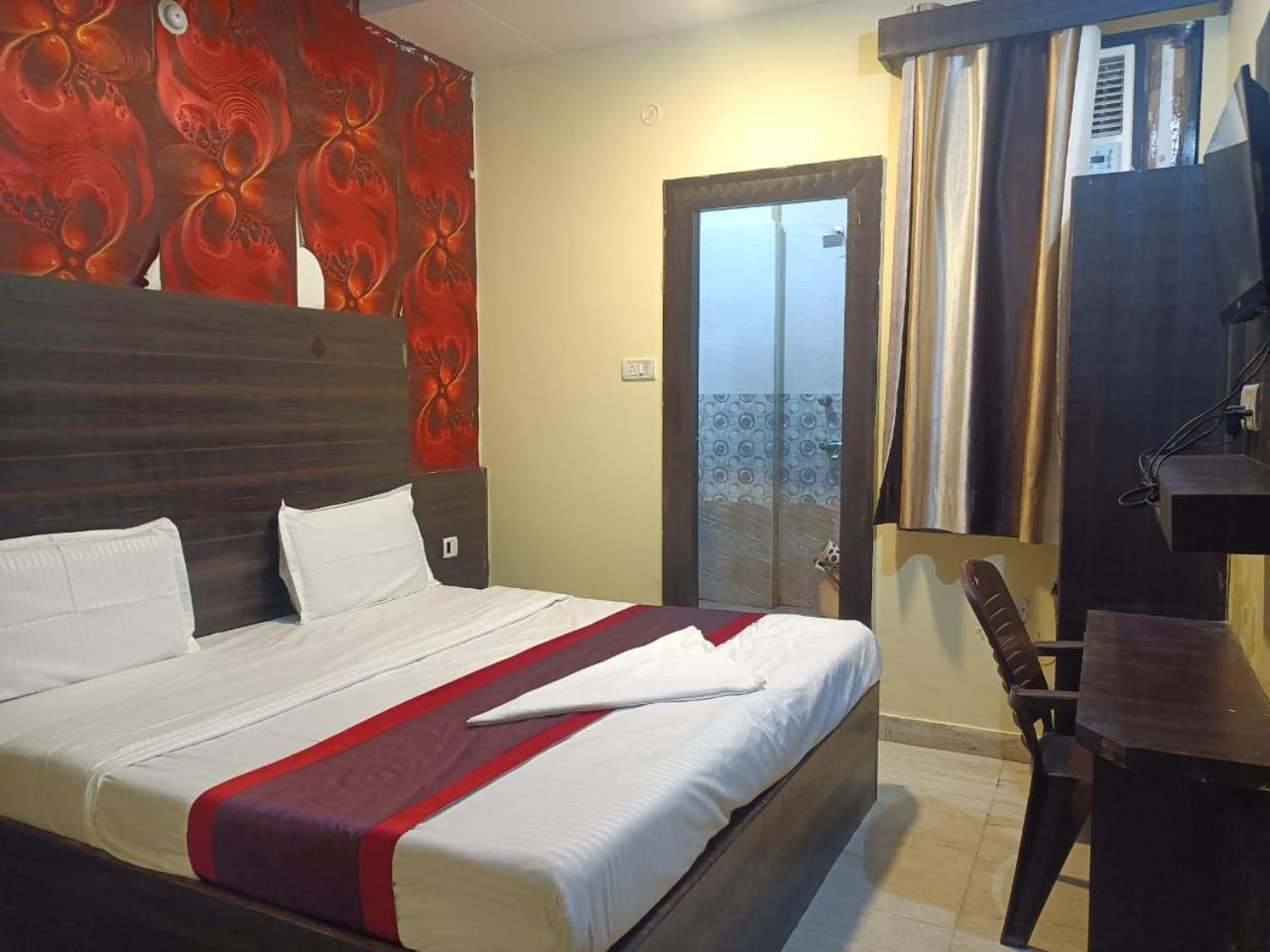 Hotel Park Avenue Lucknow Exterior foto